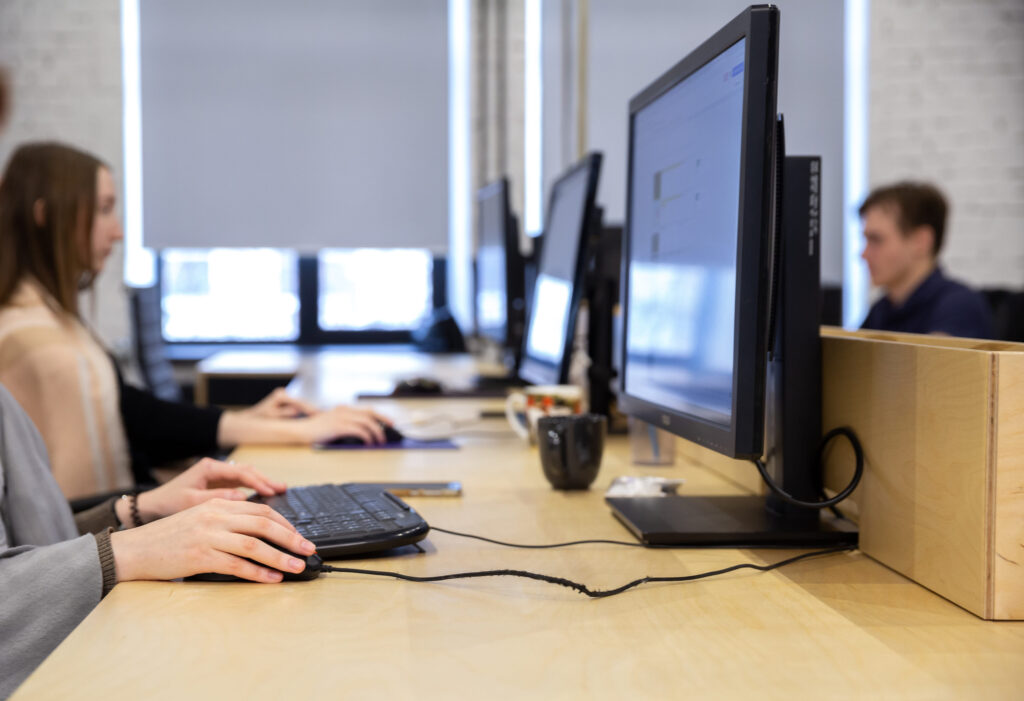 Sin cortes de internet en oficina de Valencia